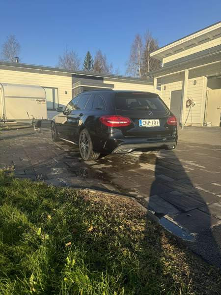 Mercedes-Benz C Oulu - valokuva 3