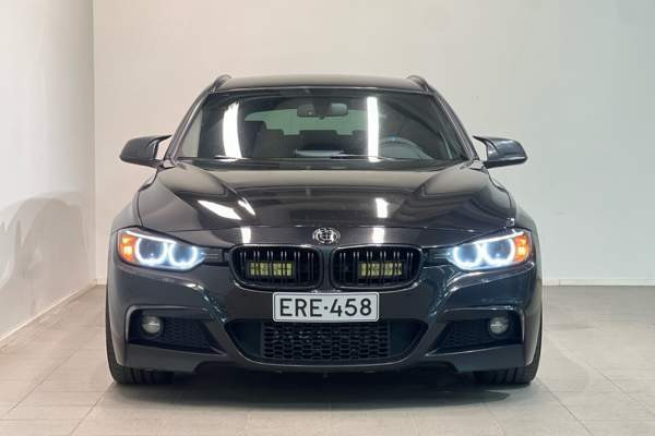 BMW 330 Espoo - valokuva 2