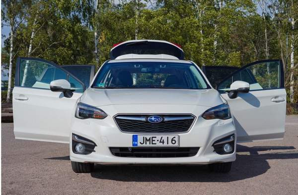 Subaru Impreza Helsinki - valokuva 5