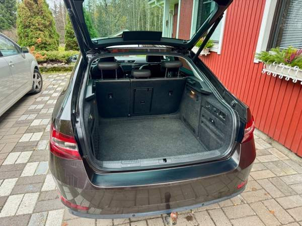 Skoda Superb Jyvaeskylae – foto 6