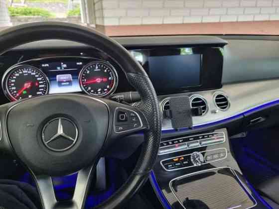 Mercedes-Benz E Турткуль