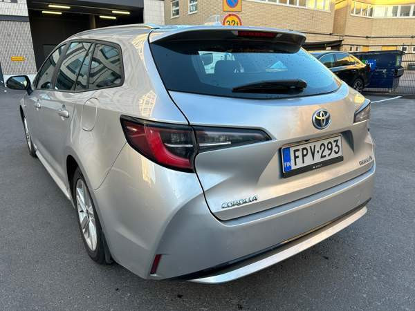 Toyota Corolla Helsinki - изображение 8