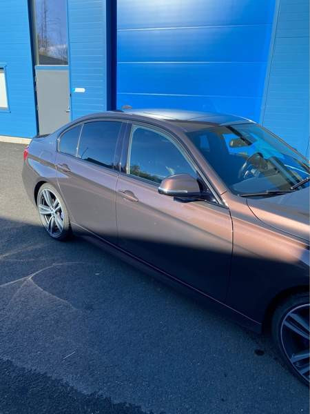 BMW 330 Jyväskylä - valokuva 4