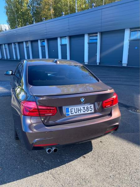 BMW 330 Jyväskylä - valokuva 6