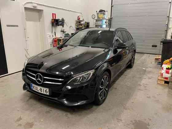 Mercedes-Benz C Турткуль