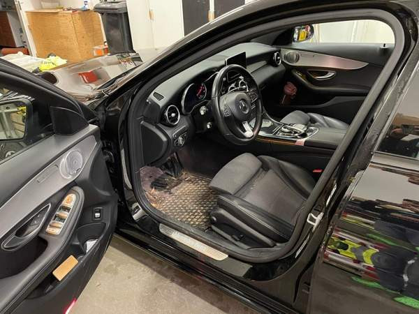 Mercedes-Benz C Turtkul - valokuva 5