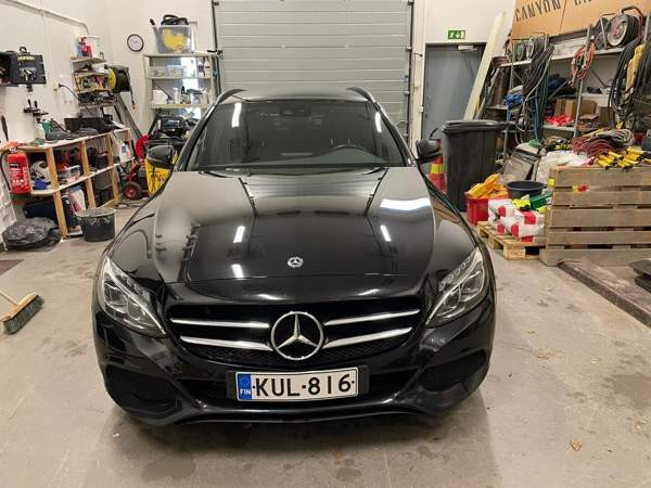 Mercedes-Benz C Turtkul - valokuva 2