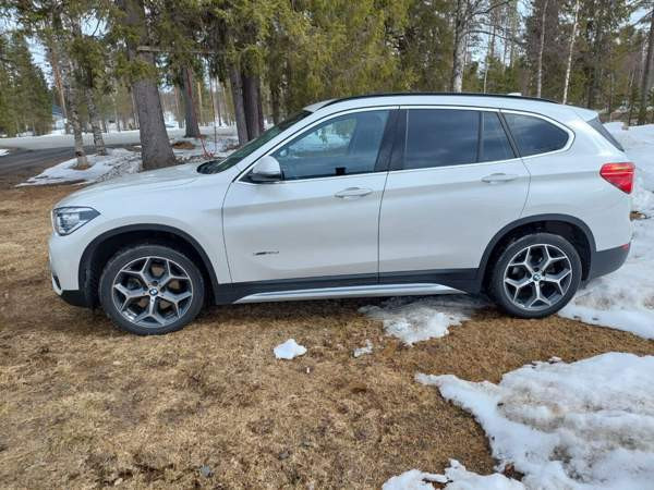 BMW X1 Kuusamo - valokuva 1