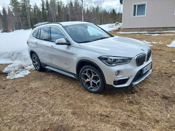 BMW X1 Kuusamo - valokuva 2