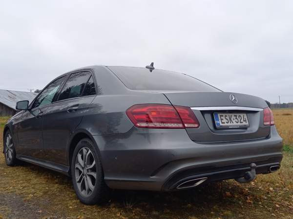 Mercedes-Benz E Vimpeli - изображение 6