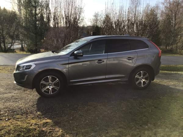 Volvo XC60 Viitasaari - photo 1