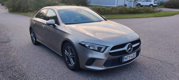 Mercedes-Benz A Эспоо - изображение 1