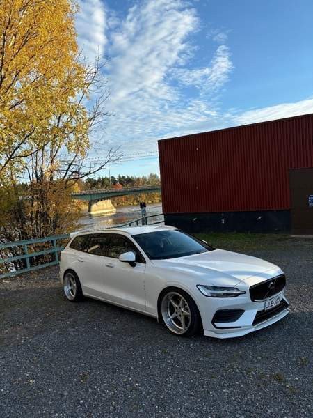 Volvo V60 Ulvila - valokuva 5