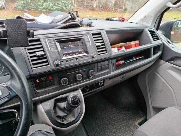 Volkswagen Transporter Sarov - valokuva 5