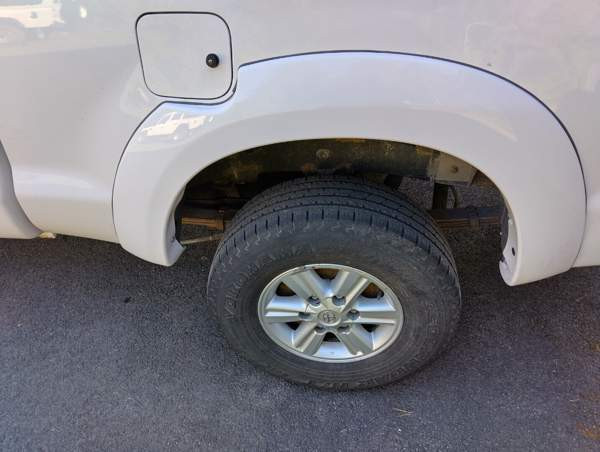 Toyota Hilux Хаукипудас - изображение 5