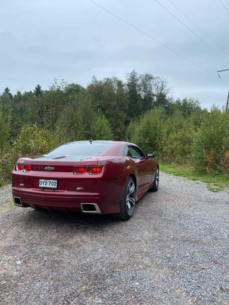 Chevrolet Camaro Ugleural'skiy - valokuva 3