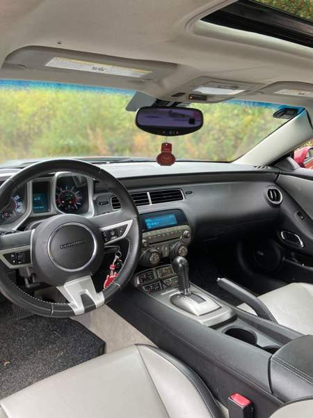 Chevrolet Camaro Ugleural'skiy - valokuva 8