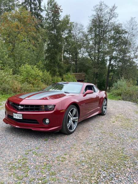 Chevrolet Camaro Ugleural'skiy - valokuva 1