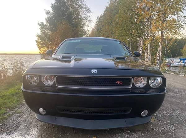 Dodge Challenger Joensuu - valokuva 1