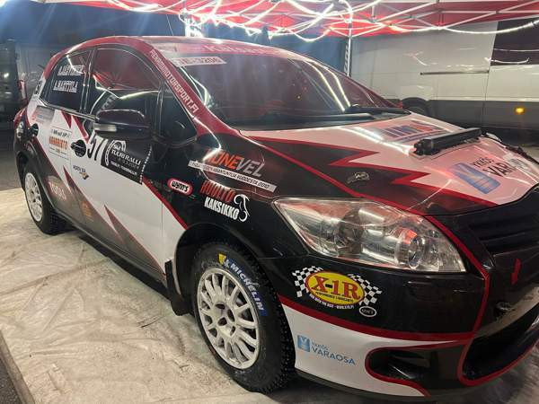 Toyota Auris Jaemsae - valokuva 5