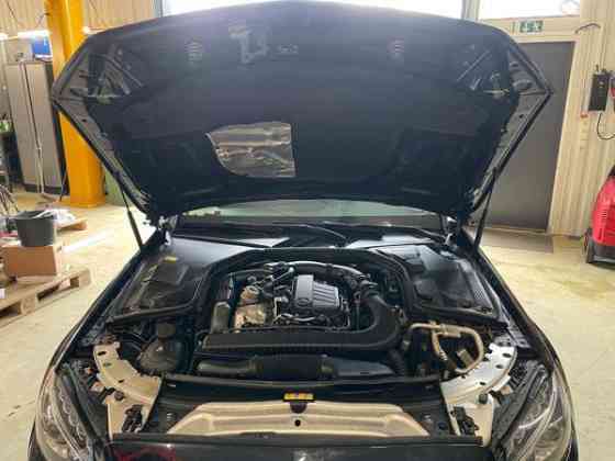 Mercedes-Benz C Турткуль