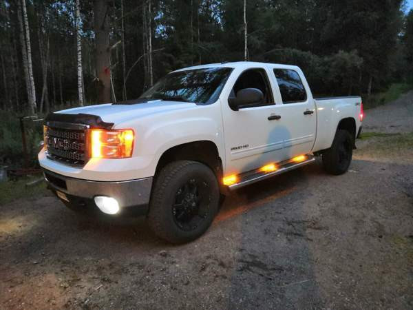 GMC Sierra As Salamiyah - valokuva 1