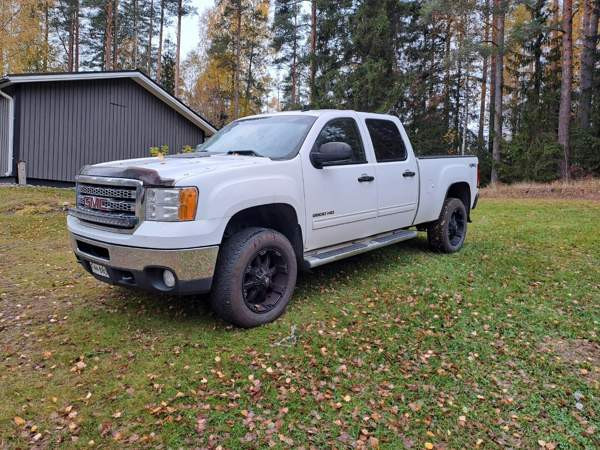 GMC Sierra As Salamiyah - valokuva 2