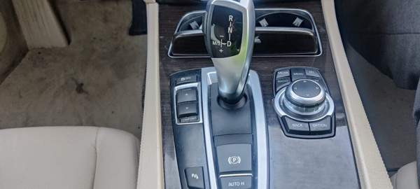 BMW 740 Helsinki - valokuva 3