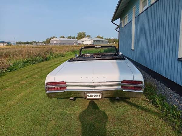 Buick Le Sabre Laihia - valokuva 5