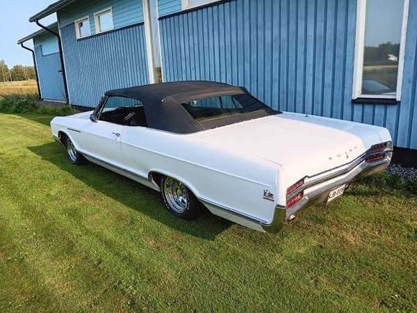 Buick Le Sabre Laihia - valokuva 3