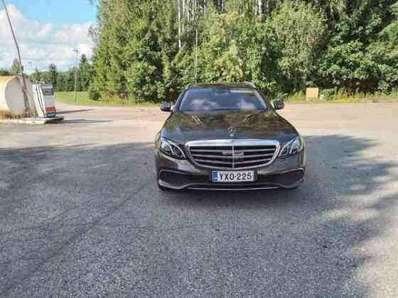 Mercedes-Benz 220 Huittinen