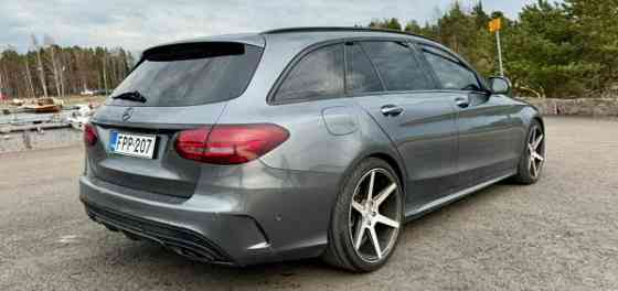 Mercedes-Benz C Pyhtää