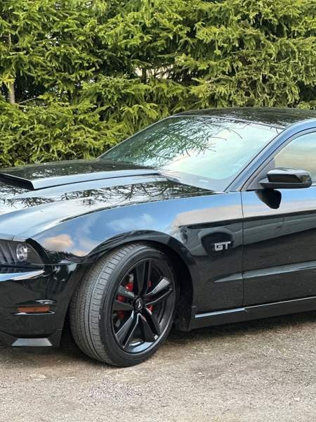 Ford Mustang Espoo - valokuva 4