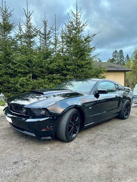 Ford Mustang Espoo - valokuva 3