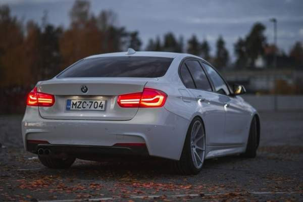 BMW 330 Parikkala - valokuva 3