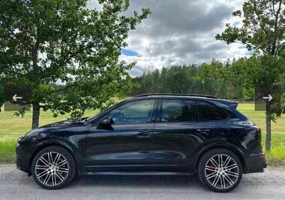Porsche Cayenne Helsinki