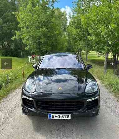 Porsche Cayenne Helsinki