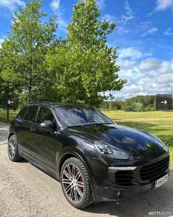 Porsche Cayenne Helsinki