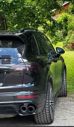 Porsche Cayenne Helsinki