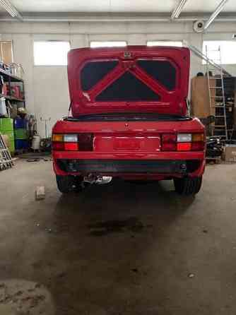 Porsche 944 Каарина