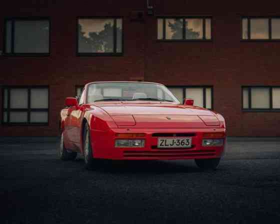 Porsche 944 Каарина