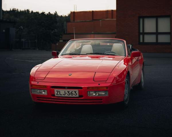 Porsche 944 Kaarina - valokuva 3