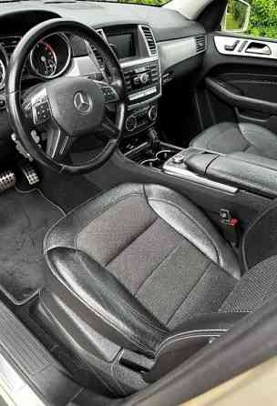 Mercedes-Benz ML Nakkila