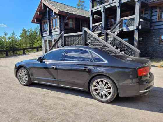 Audi A8 Helsinki