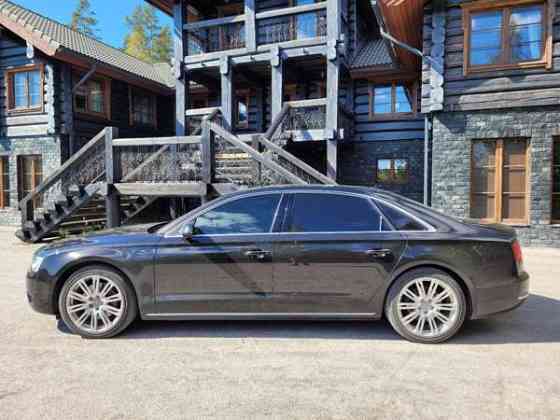 Audi A8 Helsinki