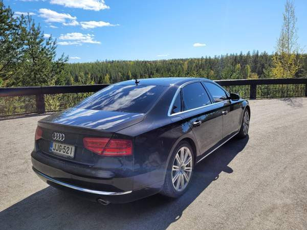 Audi A8 Helsinki - valokuva 2