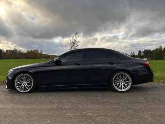 Mercedes-Benz E Rautalampi