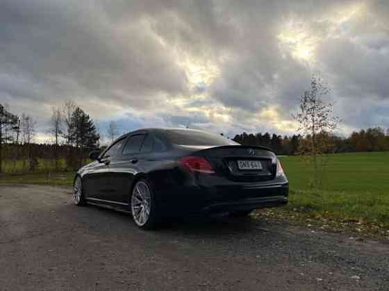 Mercedes-Benz E Rautalampi
