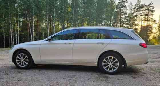 Mercedes-Benz E Hyvinge