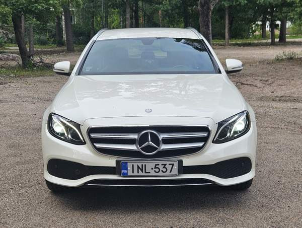 Mercedes-Benz E Hyvinge - photo 4